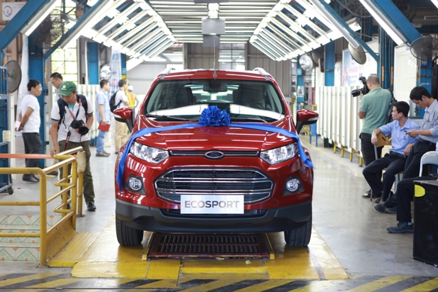 Ford Việt Nam xuất xưởng EcoSport, giao xe từ tháng 7